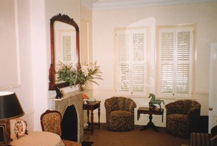 Kathryn's On Queen - South Australia Travel 1