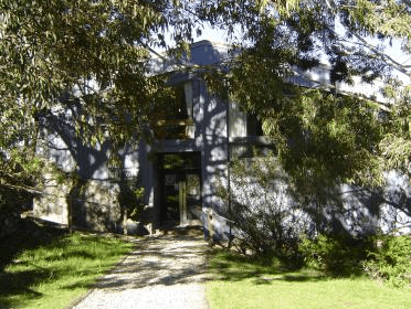 Thredbo YHA - South Australia Travel