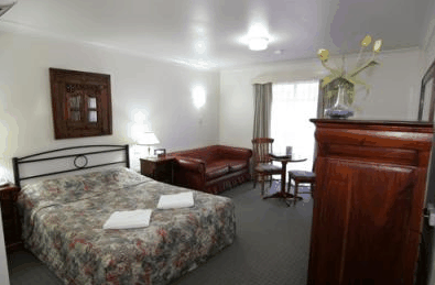 Ashby House Motor Inn - South Australia Travel 4
