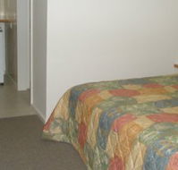 Golf View Motor Inn - South Australia Travel