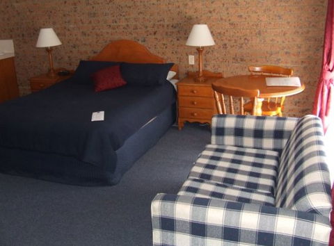 Swaggers Motor Inn, Yass - South Australia Travel 3