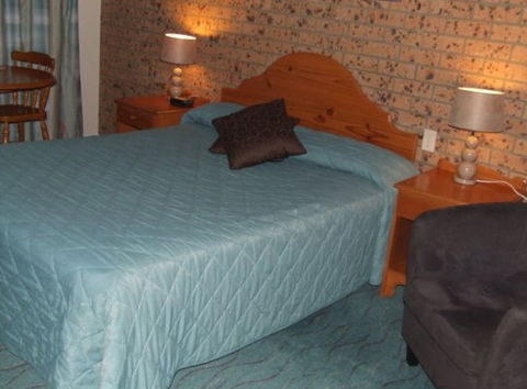 Swaggers Motor Inn, Yass - South Australia Travel 5