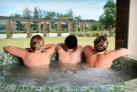 Crowne Plaza Hunter Valley - South Australia Travel 6