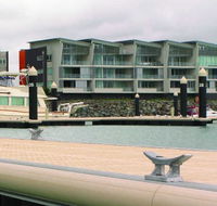 Peninsula Airlie Beach - South Australia Travel