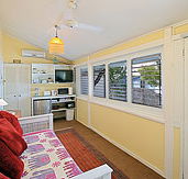 Barbara's Budget Accommodation - South Australia Travel