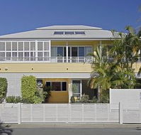 Byron Bathers - South Australia Travel