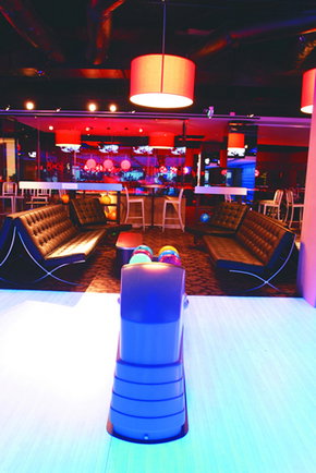 Strike Bowling Bar - CBD - South Australia Travel 3