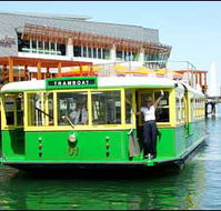 Melbourne Tramboat Cruises - South Australia Travel
