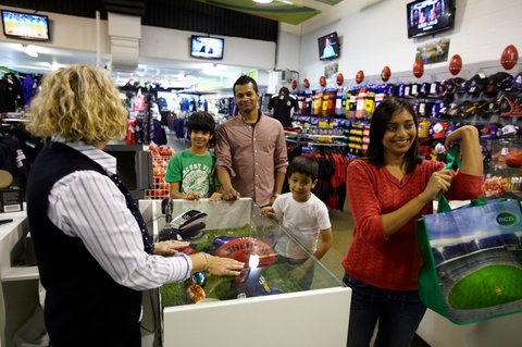 Melbourne Cricket Ground - South Australia Travel 7