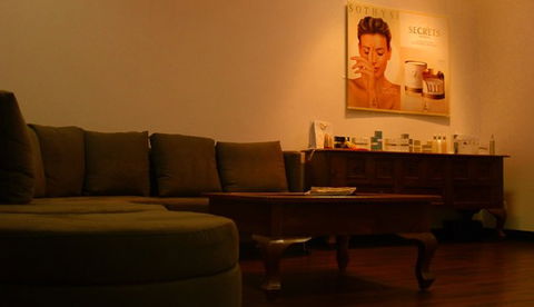 The Revival Lounge - South Australia Travel 3