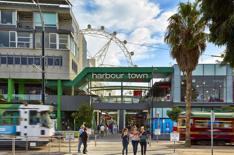 Harbour Town Melbourne - South Australia Travel 0
