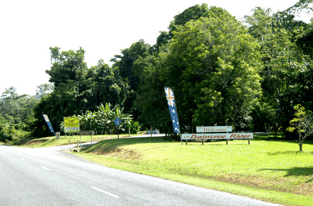 Bruce Belchers Daintree River Cruise - thumb 0