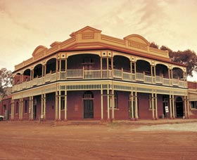 State Hotel - South Australia Travel 0