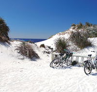 Little Parakeet Bay - South Australia Travel