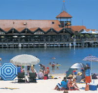 Sorrento Quay - South Australia Travel