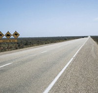 Eyre Highway - South Australia Travel
