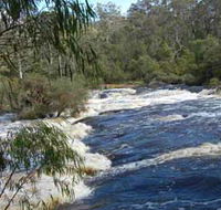 Moons Crossing - South Australia Travel