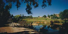 Mount Hurtle Winery Home Of Geoff Merrill Wines - South Australia Travel 0