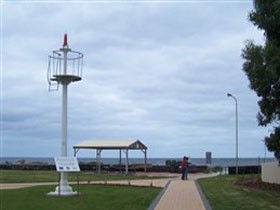 Turnbull Park, Centenary Park And Foreshore - South Australia Travel 0