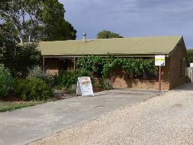 Sand Drift Gallery - South Australia Travel 0