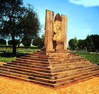 The Coonawarra Park - South Australia Travel