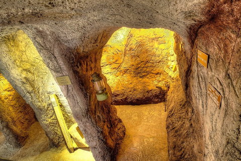 Unique Opal And Diamond Mine  - The Underground Opal Mine - South Australia Travel 4