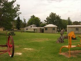Strathnairn Homestead - South Australia Travel 0