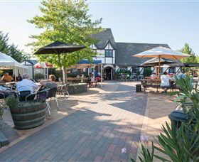 George Harcourt Inn - South Australia Travel 0
