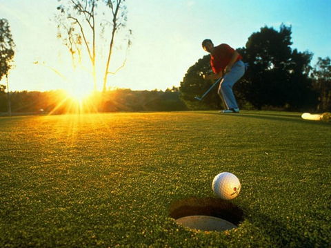 Ulverstone Golf Club - 18 Hole - South Australia Travel 0