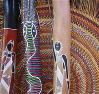 Didgeridoo Hut and Art Gallery - South Australia Travel
