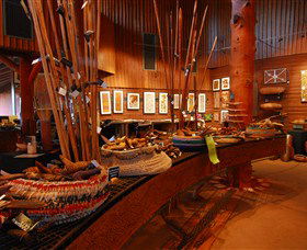 Maruku Retail Gallery - South Australia Travel 0