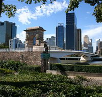 Former Victoria Bridge Abutment Memorial - South Australia Travel