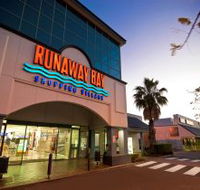 Runaway Bay Shopping Village - South Australia Travel