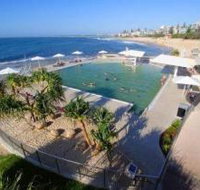 Kings Beach - Beachfront Salt Water Pool - South Australia Travel
