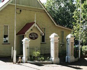 Montville Memorial Precinct - South Australia Travel 0