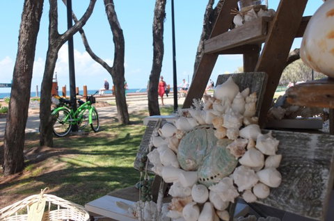 Coolangatta Beachfront Markets - South Australia Travel 3