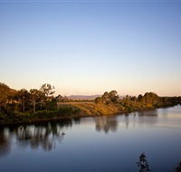 Lake Wivenhoe - South Australia Travel