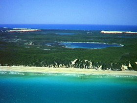 Fraser Island, Great Sandy National Park - South Australia Travel 0