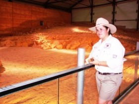 Dinosaurs And Opals Four Wheel Drive Track - South Australia Travel 0