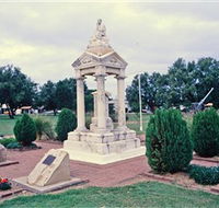 Weeping Mother Memorial - South Australia Travel