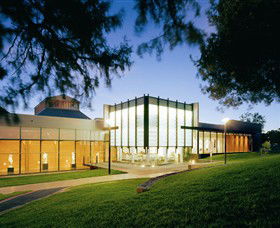 Bendigo Art Gallery - South Australia Travel 0