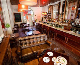 Star Hotel - South Australia Travel 0