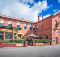 Holgate Brewhouse at Keatings Hotel - South Australia Travel