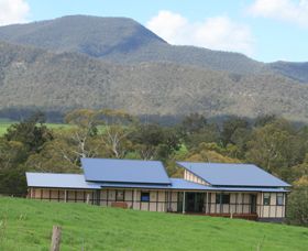 Australian Pottery At Bemboka - South Australia Travel 0