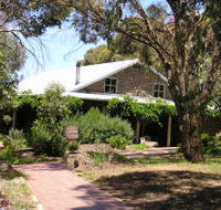 St Anne's Vineyard - Myrniong - South Australia Travel