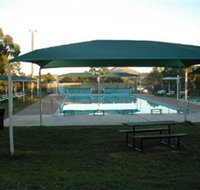 Binalong Memorial Swimming Pool - South Australia Travel