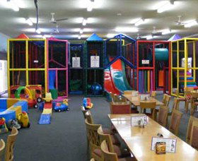Jumbos Jungle Playhouse And Cafe - South Australia Travel 1
