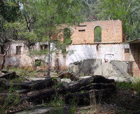 Newnes Shale Oil Ruins - South Australia Travel 0