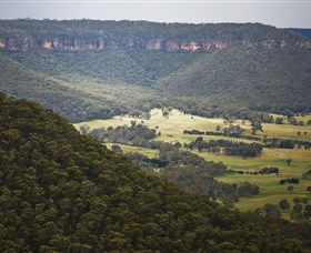 Hassans Walls Lookout - South Australia Travel 1