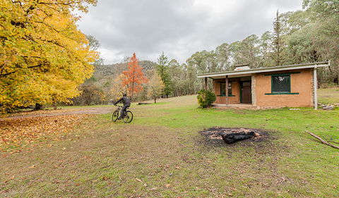 Major Clews Hut Walking Track - South Australia Travel 1
